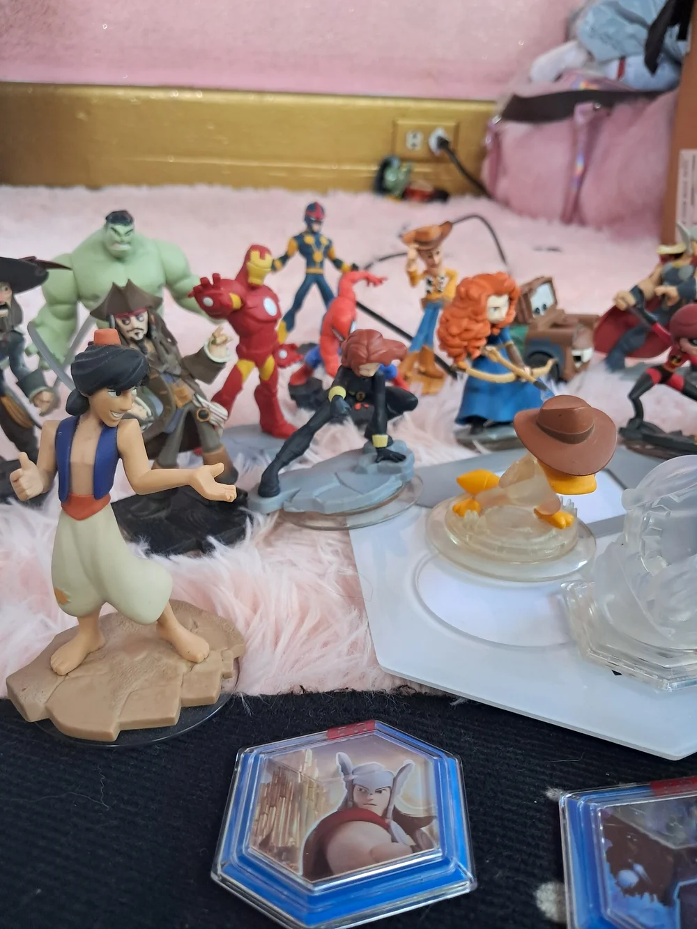 Disney Infinity Huge Lot Playable Characters & Portal 27 Piece Set